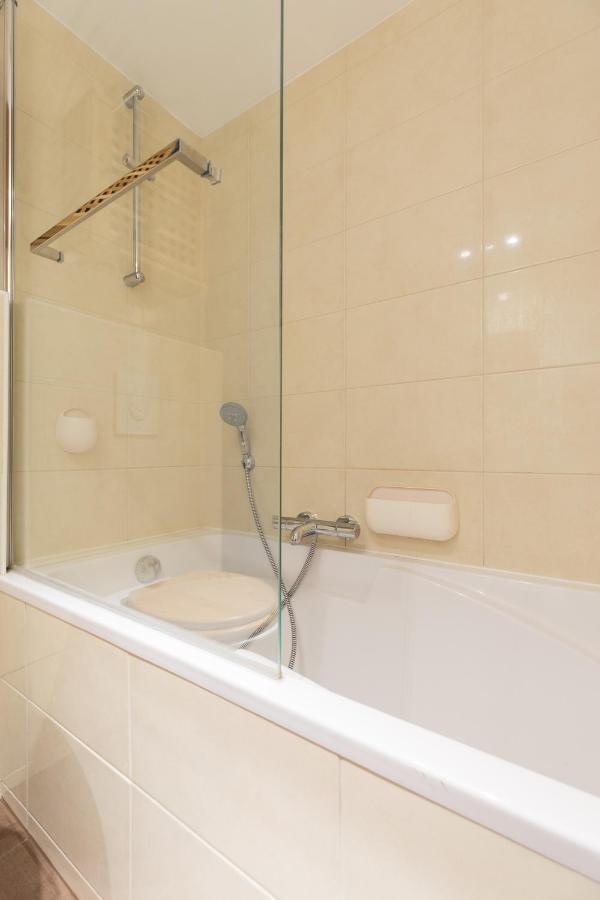 Appartements De La Pleiade ستراسبورغ الغرفة الصورة